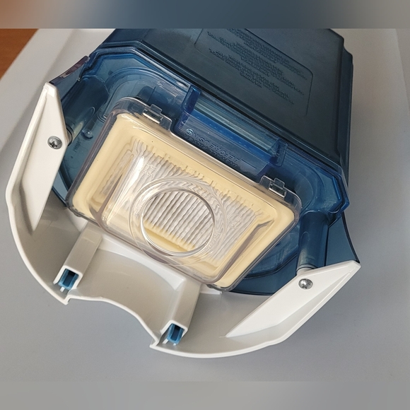 Hoover FloorMate SpinScrub Water Tank H3060 - Picture 6 of 8